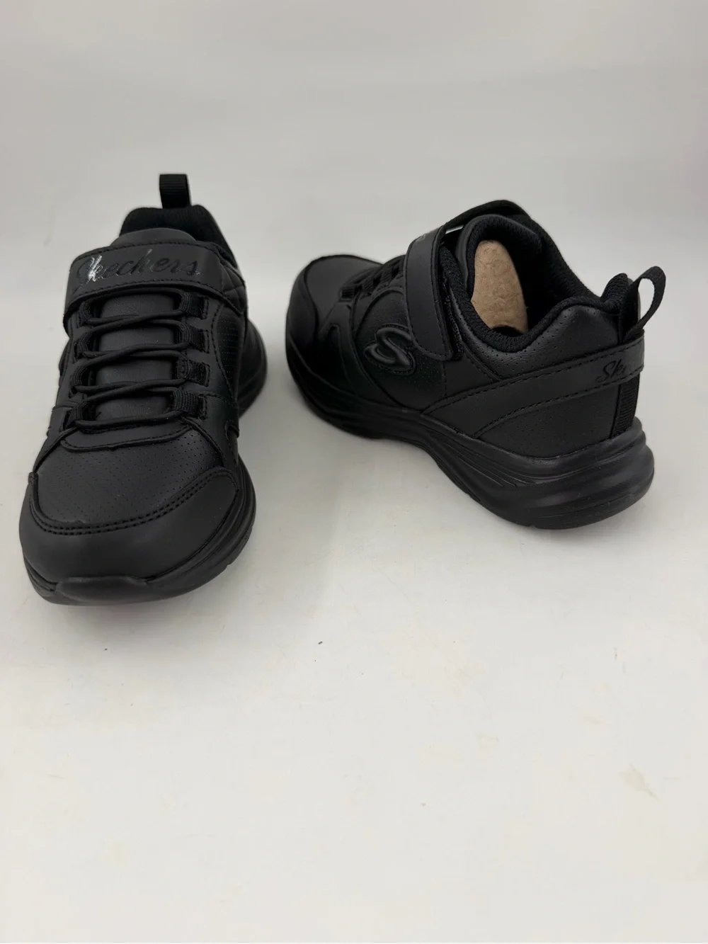 Skechers Kids' Black Athletic Sneakers -SZ 11.5- - Easy Hook & Loop Closure